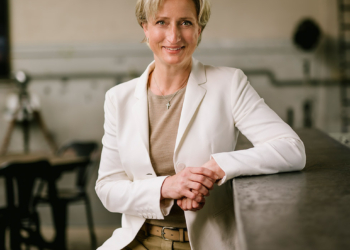 Dr. Nicole Hoffmeister-Kraut